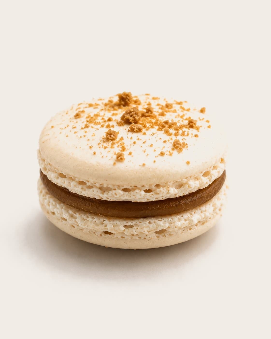 Biscoff Macaron
